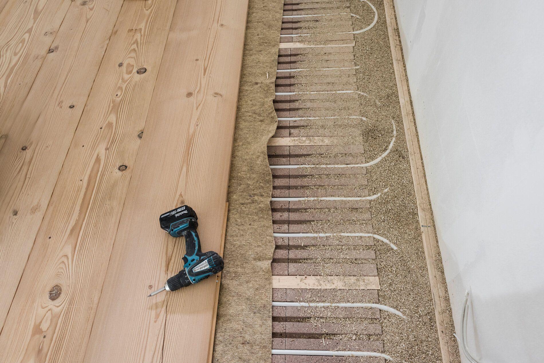Fußbodenheizung Fußbodenbelag Massivholzdielen Lithotherm